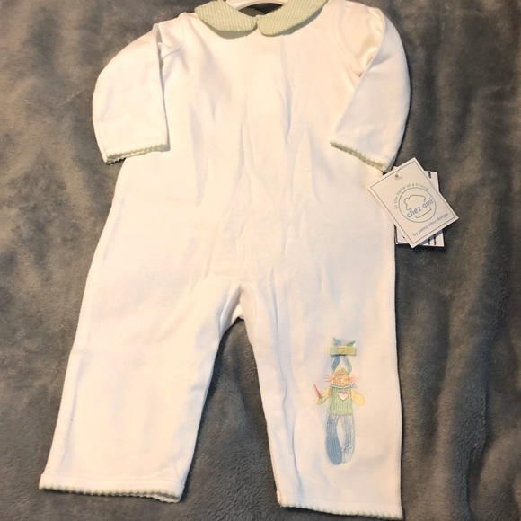 Chez Ami Easter Bunny Romper - Picture 1 of 3